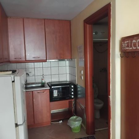 Къща За Гости Пеневи Ofrínion Exterior photo